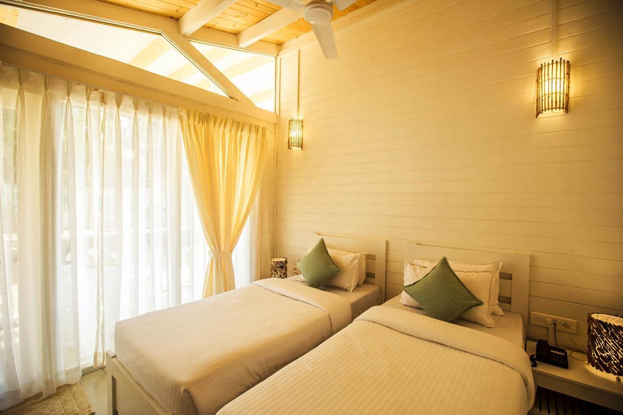 The White Resort Agonda Exterior foto
