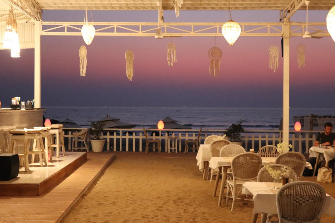 The White Resort Agonda Exterior foto