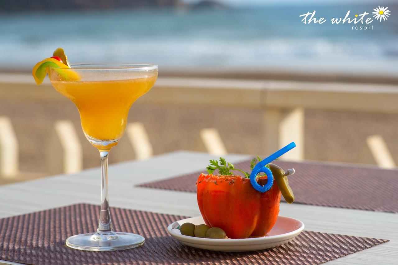 The White Resort Agonda Exterior foto
